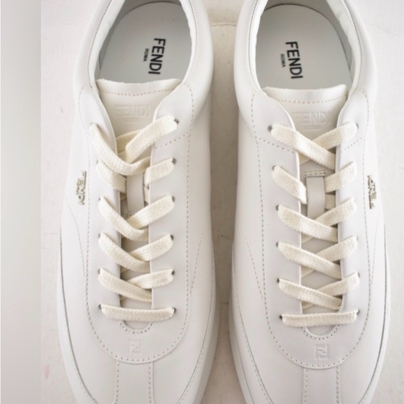Fendi Men\'s Classic White Sneakers